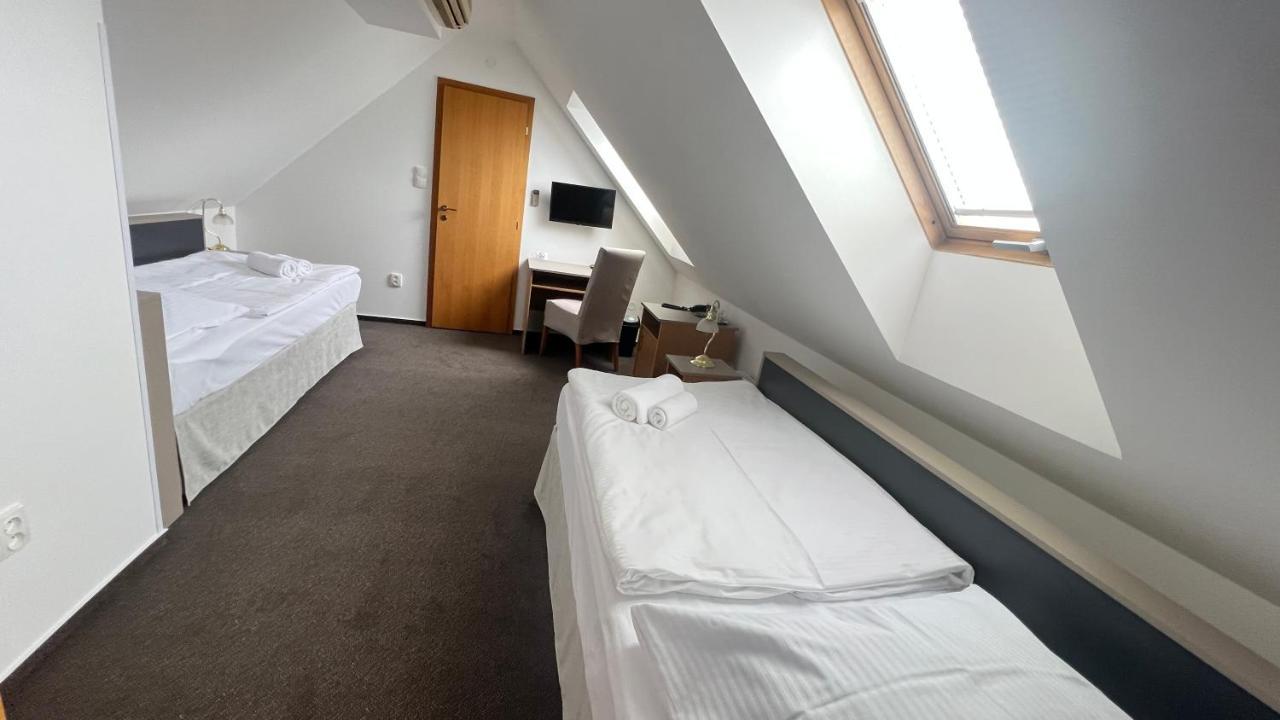 Hotel Payer Тепліце Екстер'єр фото