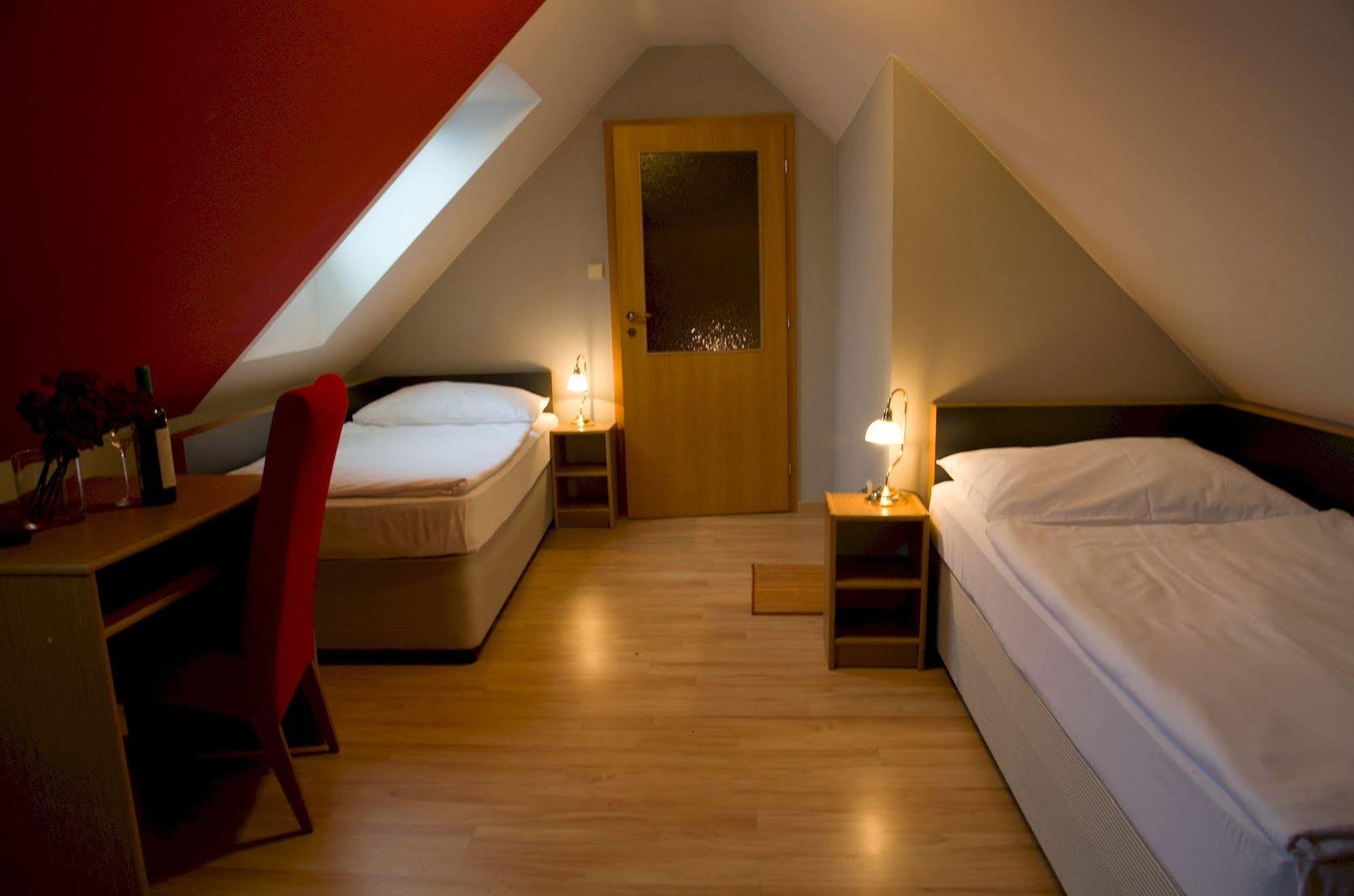 Hotel Payer Тепліце Екстер'єр фото